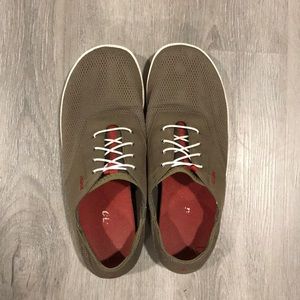 Gently Used Brown OluKai Men’s 11 Shoes